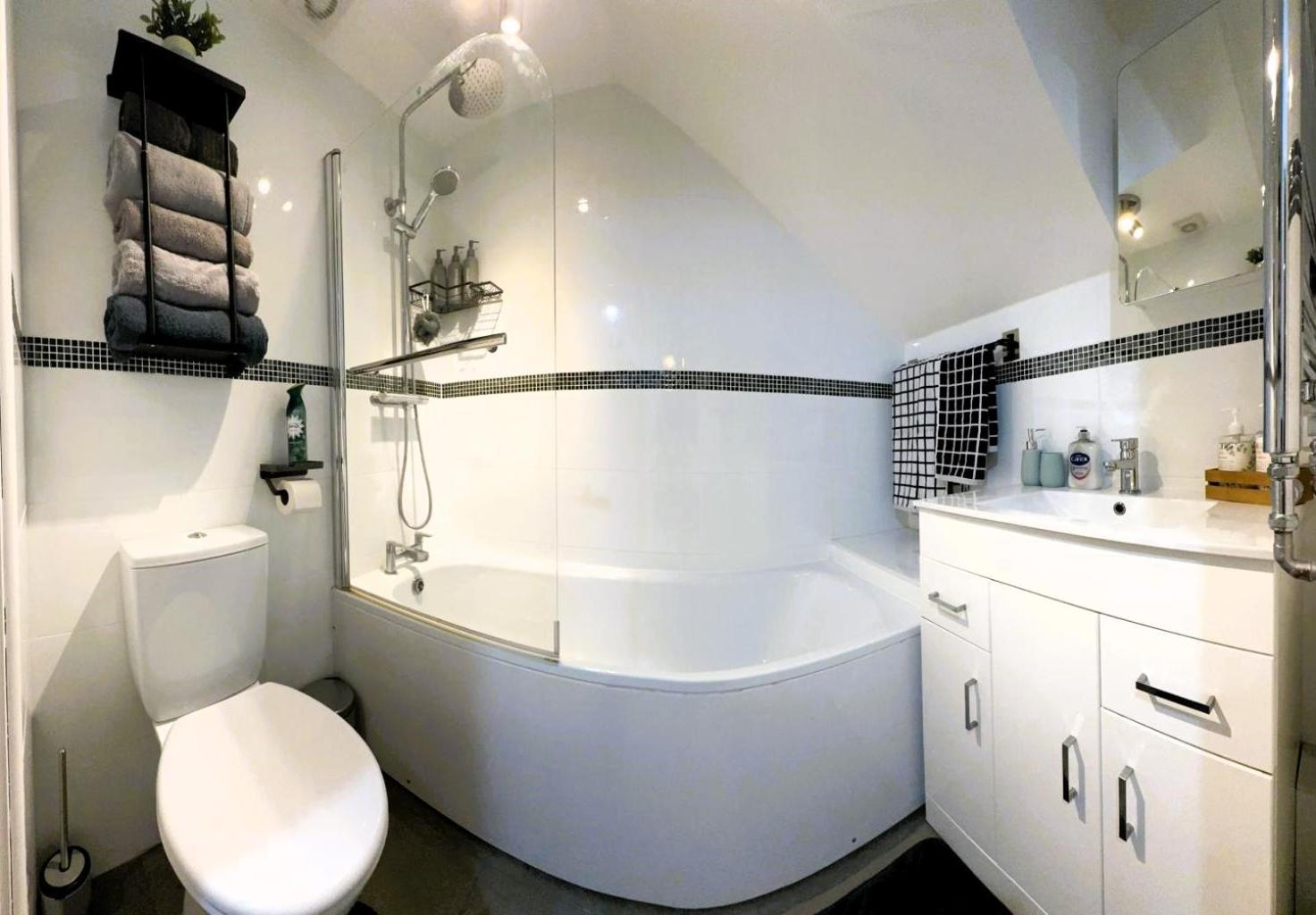 Large Cosy 2 Bedroom Ground Floor Flat In Stevenage Sg1 Sleeps 4-5 Free Parking Екстериор снимка
